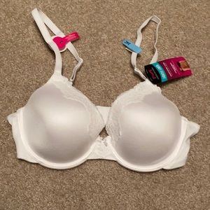 NWT 34C White Maidenform Comfort Devotion Bra